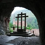 La Llosa De Repelao Covadonga
