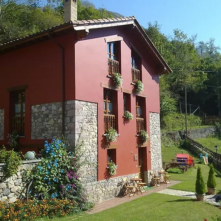 La Llosa De Repelao Casa di campagna Covadonga