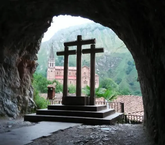 La Llosa De Repelao Covadonga
